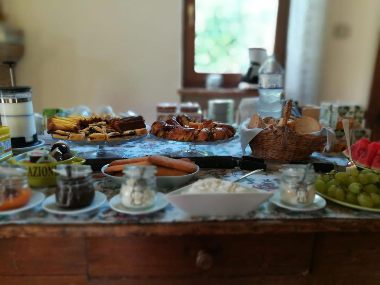 B&B La Casa Tra Gli Ulivi チヴィタノーヴァ・マルケ エクステリア 写真